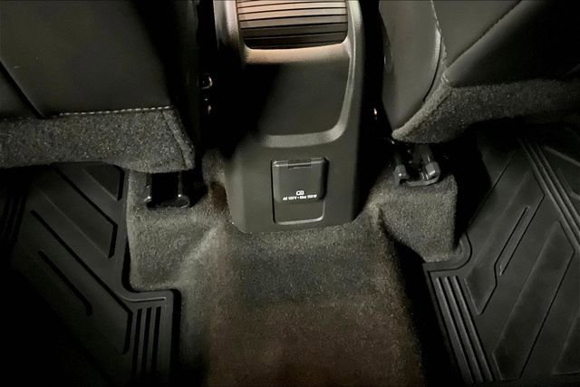 Certified 2022 Buick Encore Preferred w/ Safety Package AWD/4WD image 9
