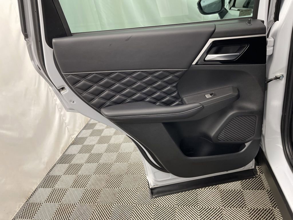 Used 2022 Mitsubishi Outlander SEL image 26