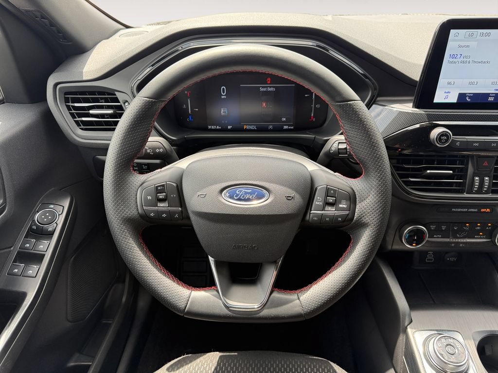 Used 2025 Ford Escape ST-Line AWD/4WD image 12