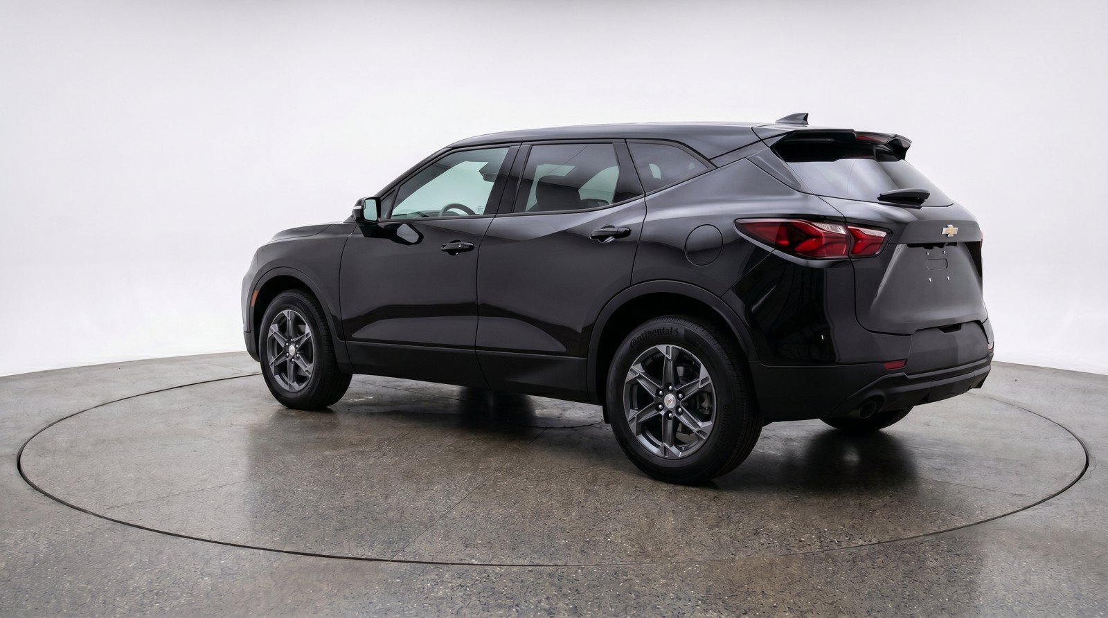 Used 2025 Chevrolet Blazer LT FWD image 6