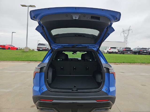 New 2027 Chevrolet Equinox RS FWD image 26