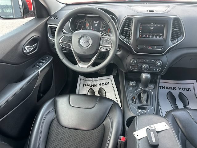 Used 2021 Jeep Cherokee Latitude Plus AWD/4WD image 20