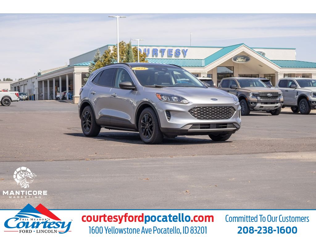 Used 2022 Ford Escape SE