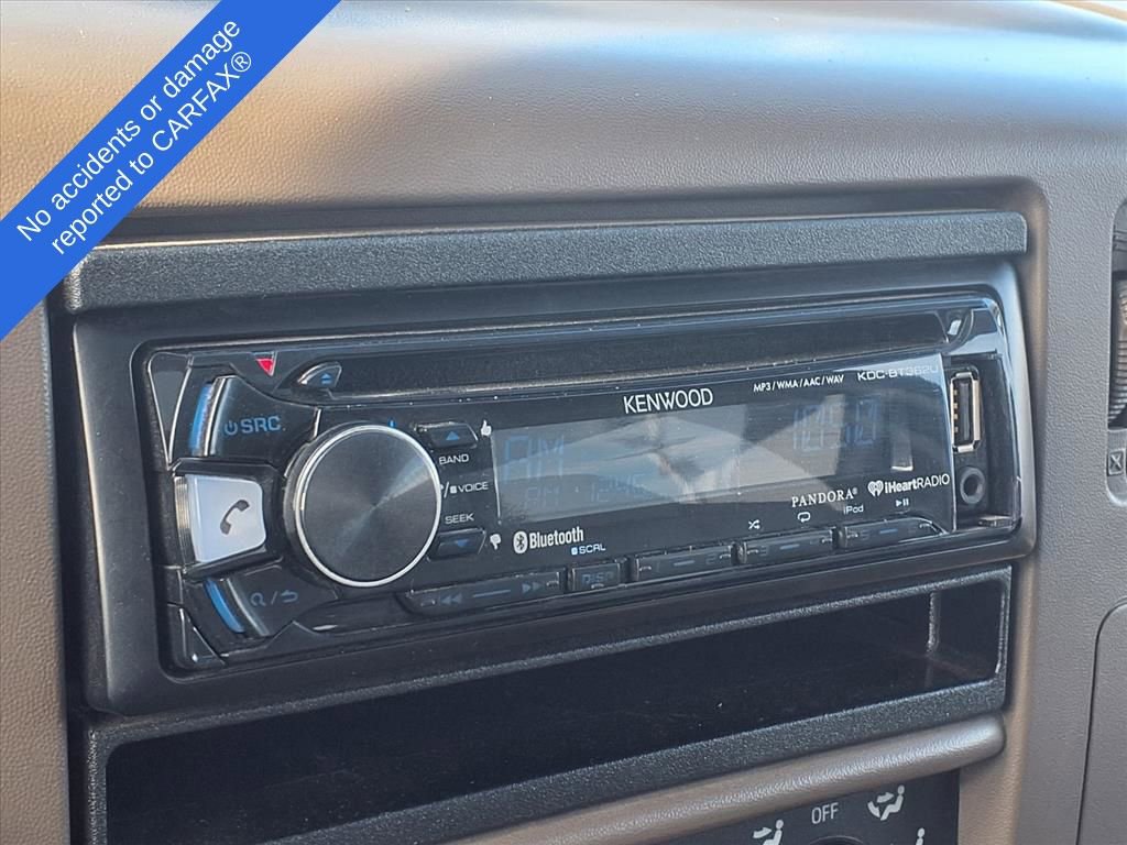 Used 2004 Ford F350 4x4 Crew Cab DRW Super Duty image 23