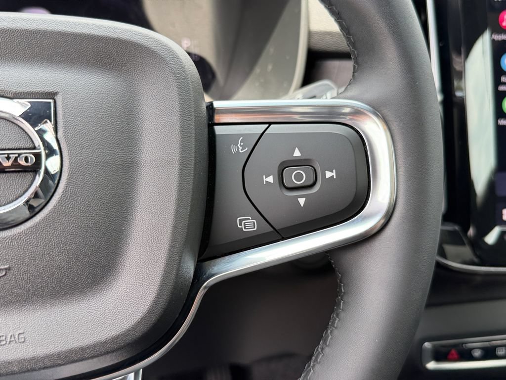 Certified 2023 Volvo C40 P8 Recharge Ultimate AWD/4WD image 19