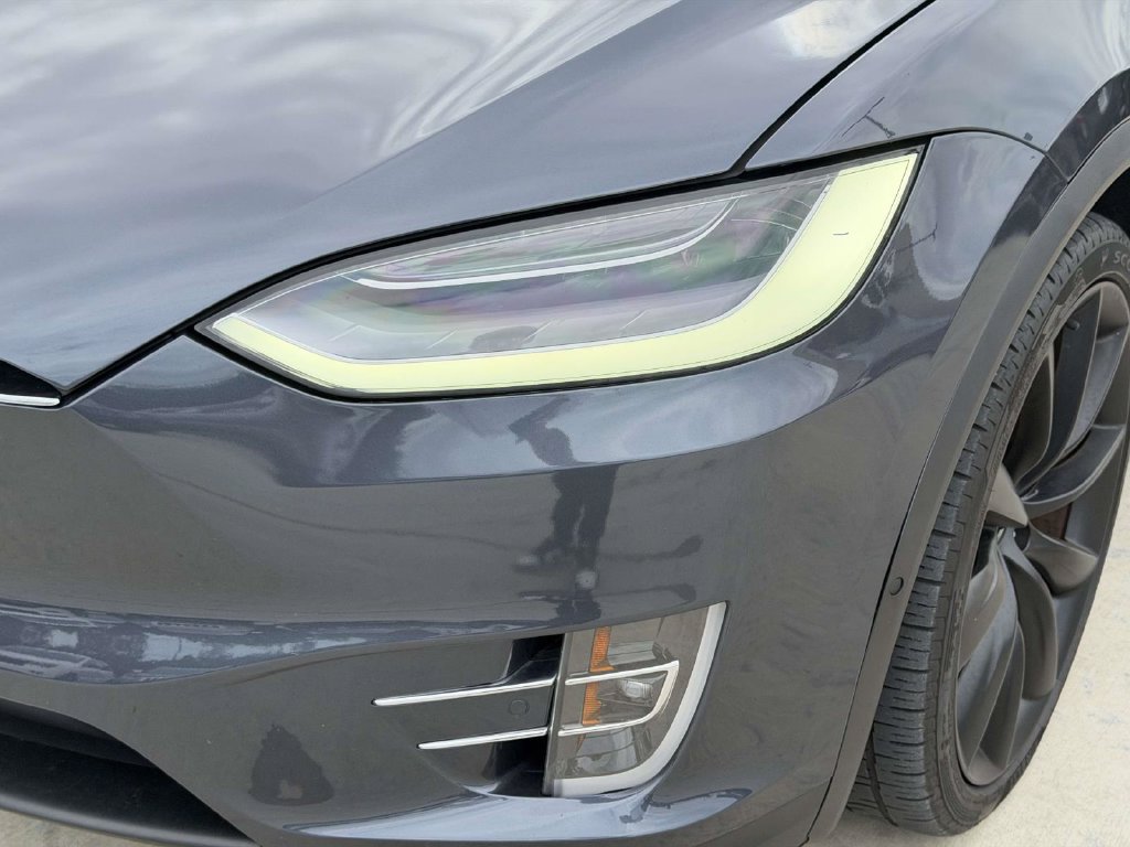 Used 2020 Tesla Model X Long Range AWD/4WD image 4