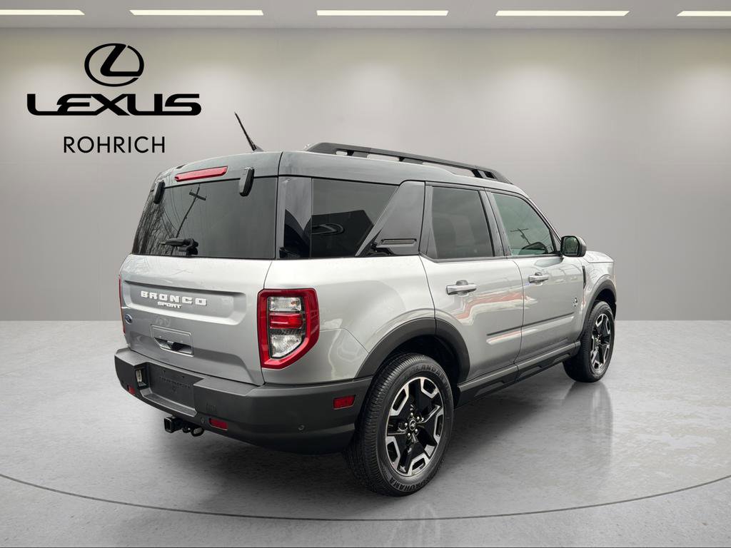 Used 2022 Ford Bronco Sport Outer Banks w/ Tech Package image 6