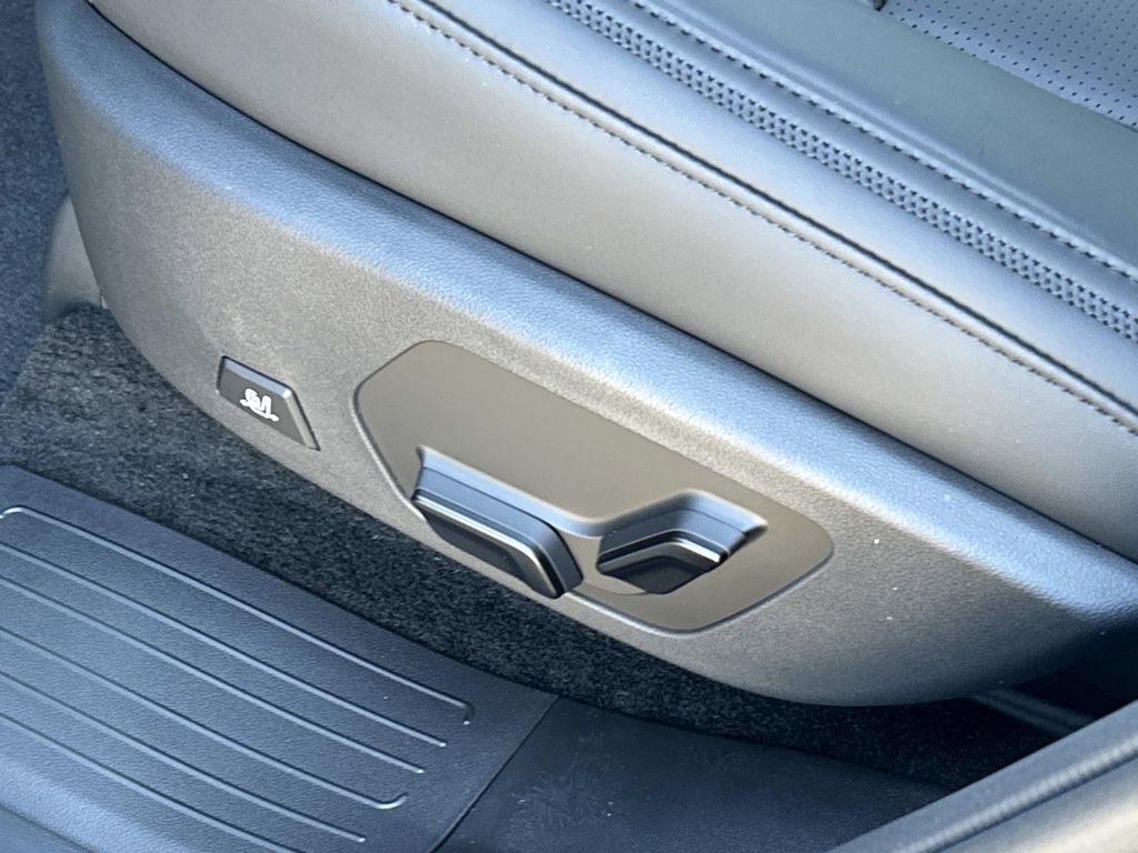 New 2026 Hyundai Santa Fe Calligraphy image 21