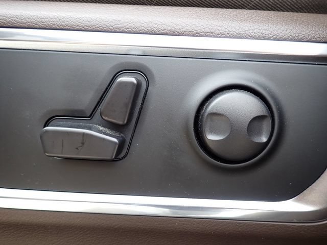 Used 2025 RAM 1500 Laramie AWD/4WD image 21