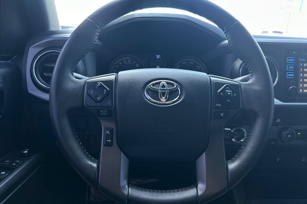 Used 2016 Toyota Tacoma TRD Sport w/ Towing Package RWD image 25