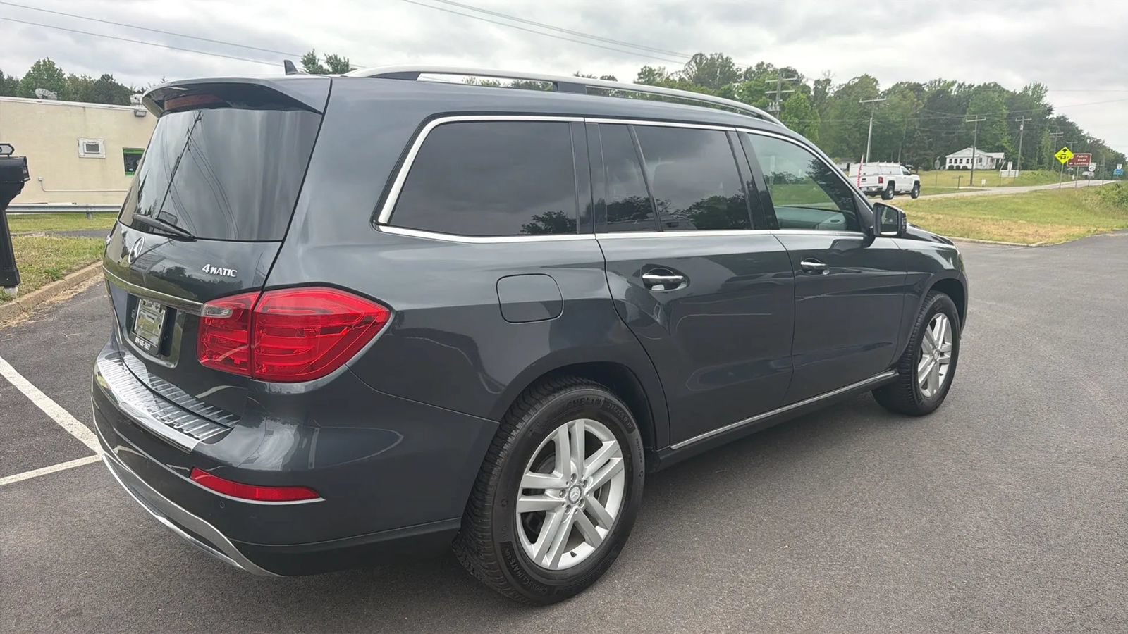 Used 2013 Mercedes-Benz GL 450 4MATIC image 7