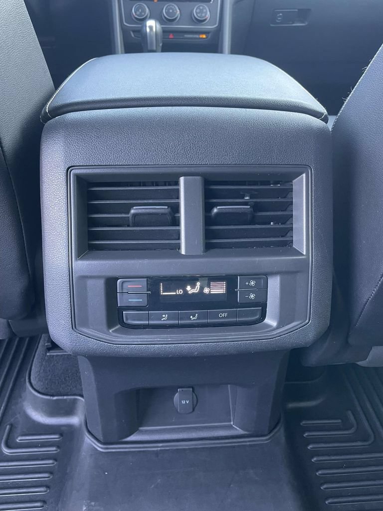 Used 2023 Volkswagen Atlas SE FWD image 13