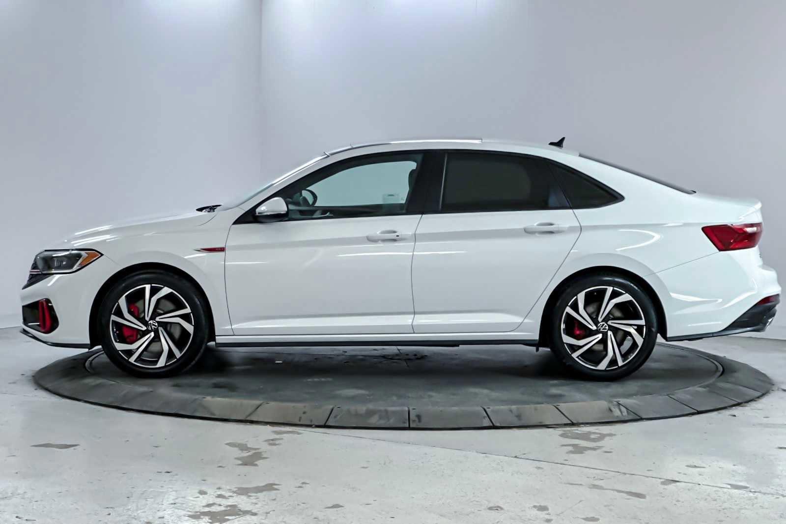 Used 2022 Volkswagen Jetta GLI Autobahn image 5