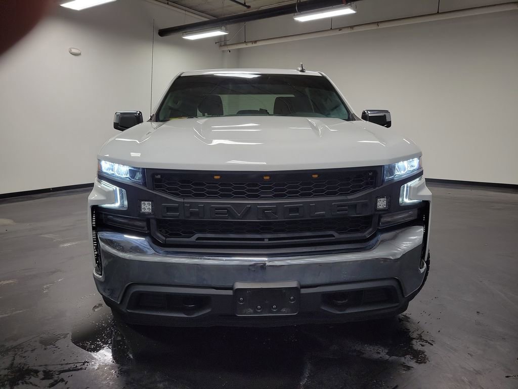 Used 2020 Chevrolet Silverado 1500 LT w/ All-Star Edition image 2
