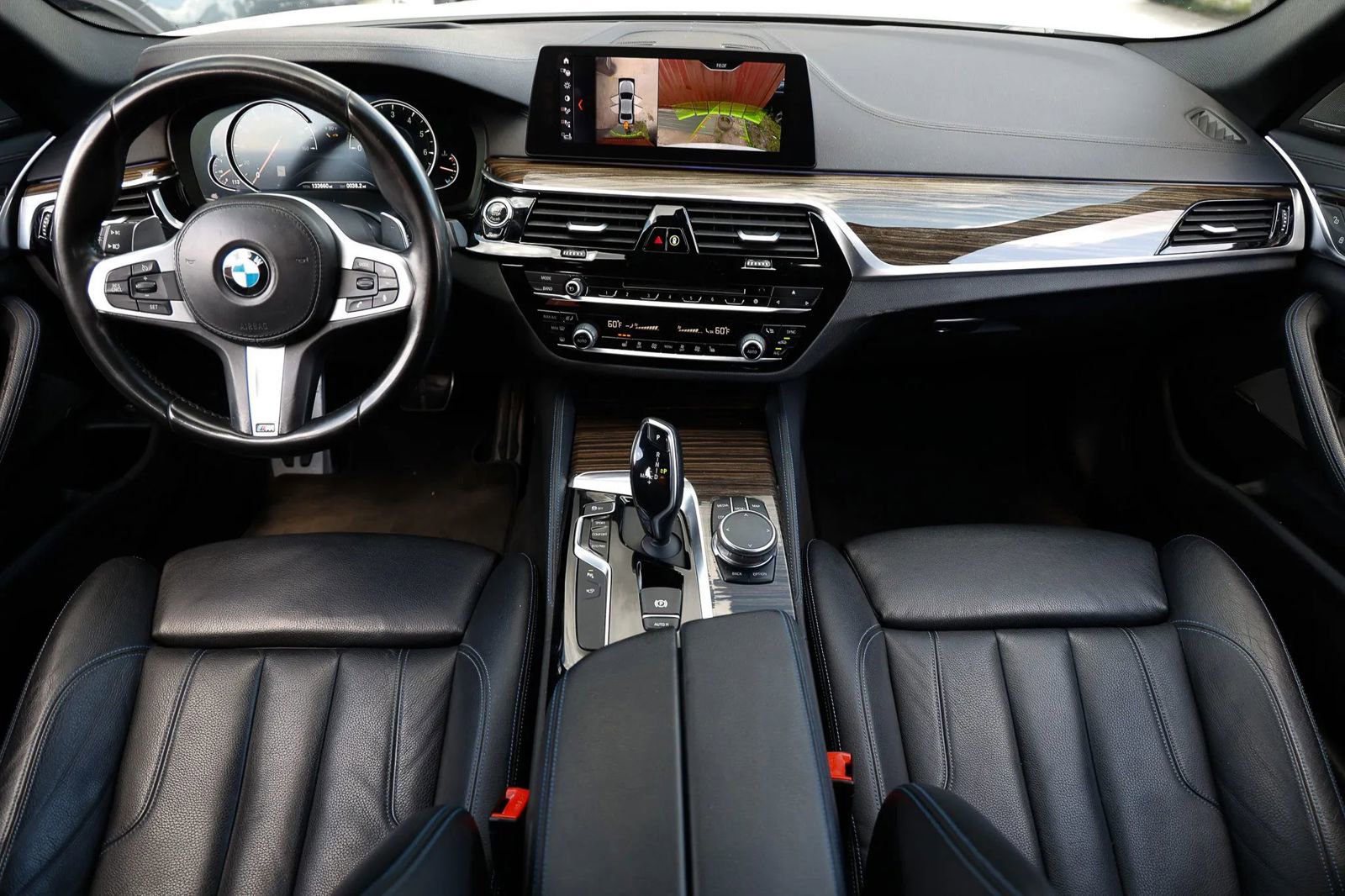 Used 2018 BMW 540i RWD image 2