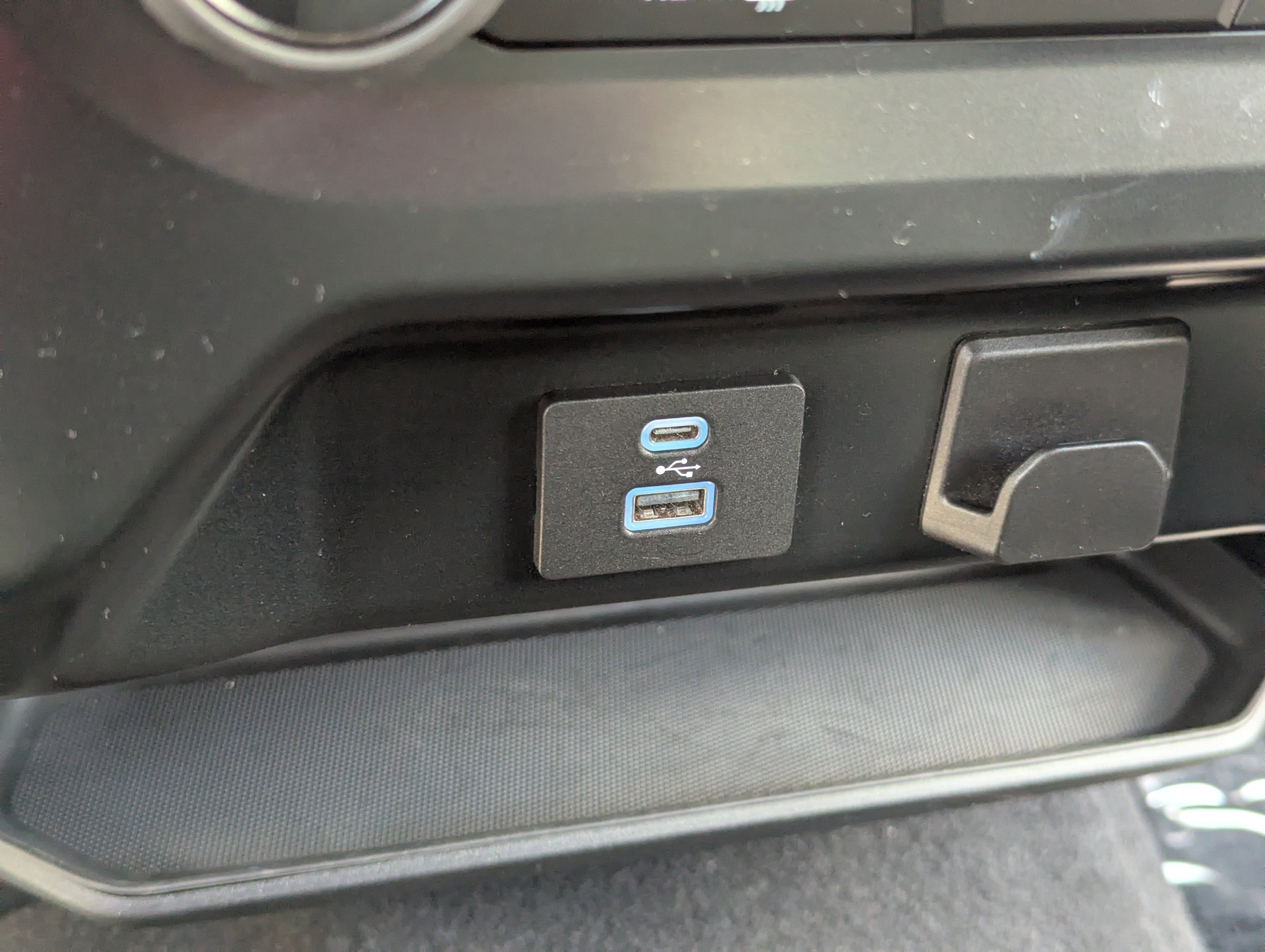 Used 2023 Ford F150 XLT image 27