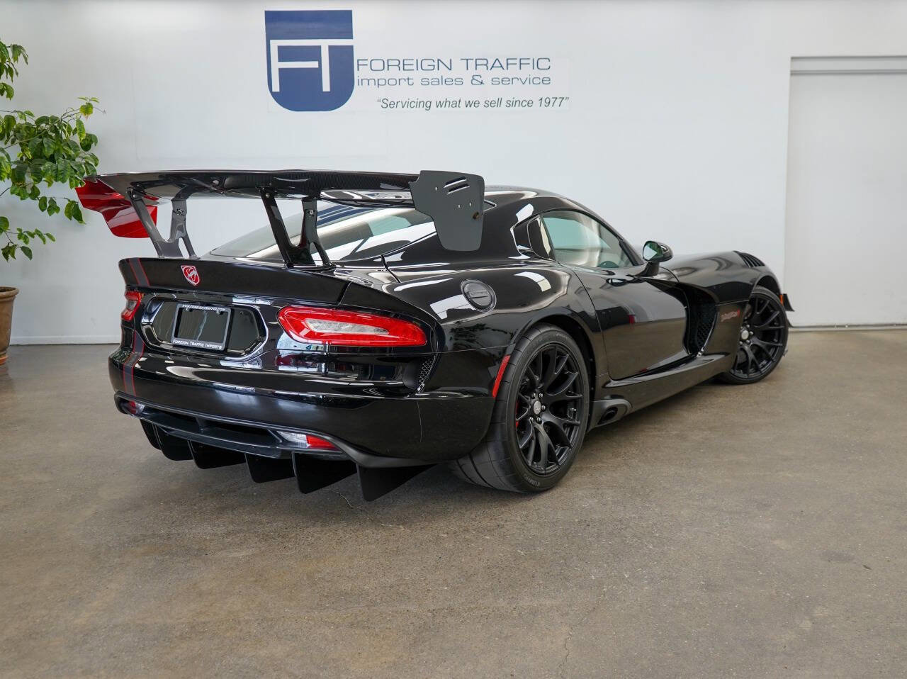 Used 2017 Dodge Viper GTC w/ ACR Package RWD image 34
