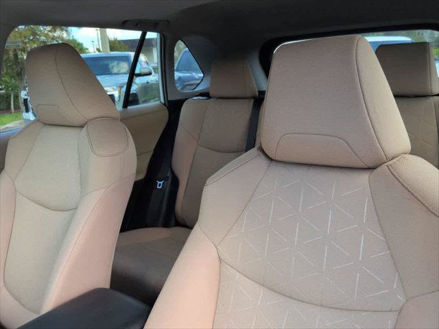 Certified 2023 Toyota RAV4 XLE w/ Convenience Package FWD image 8