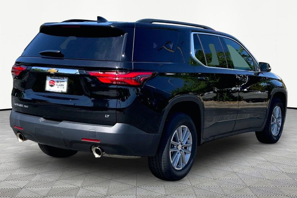 Used 2023 Chevrolet Traverse LT AWD/4WD image 5