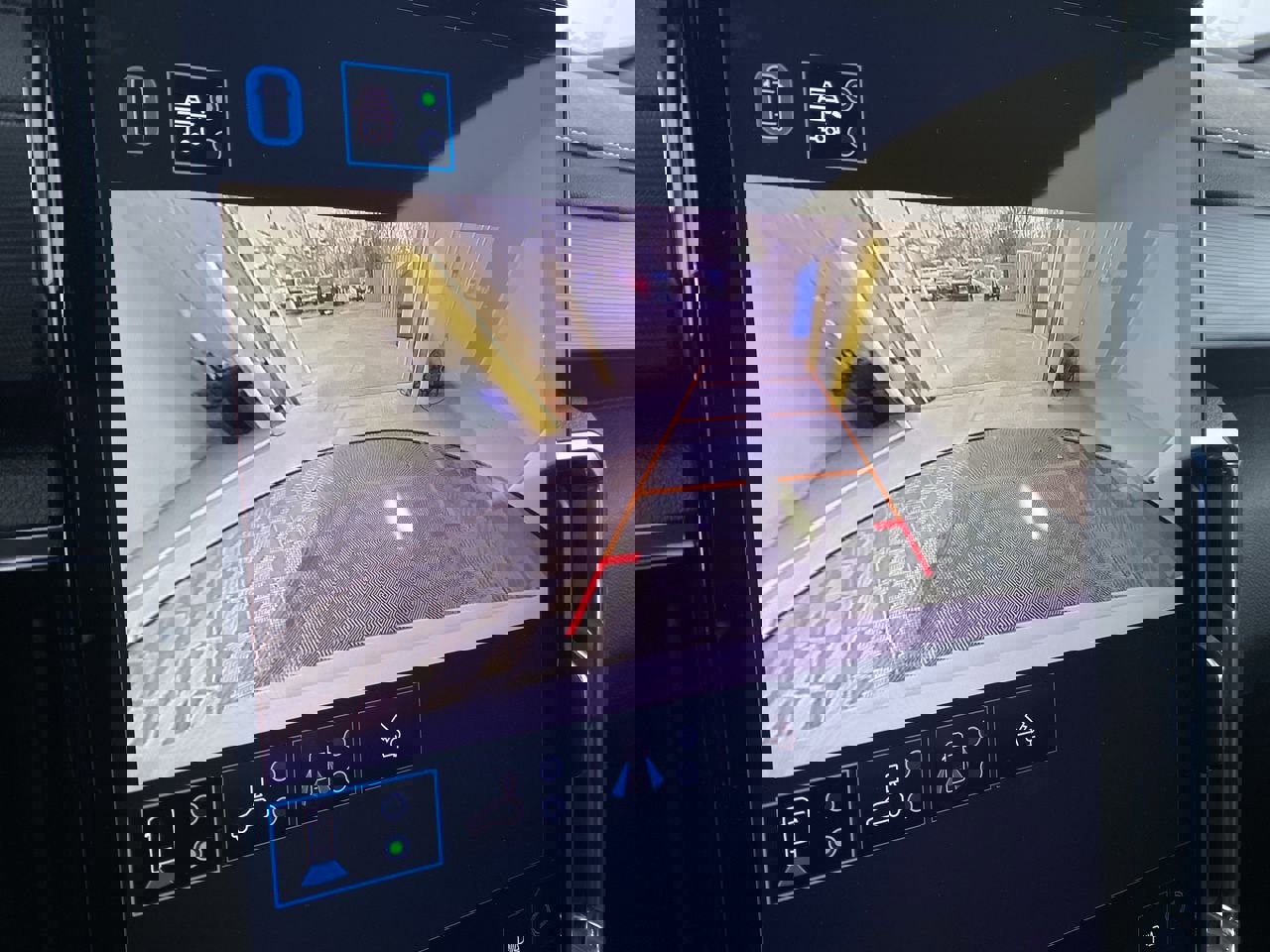 Certified 2025 GMC Acadia Elevation image 8