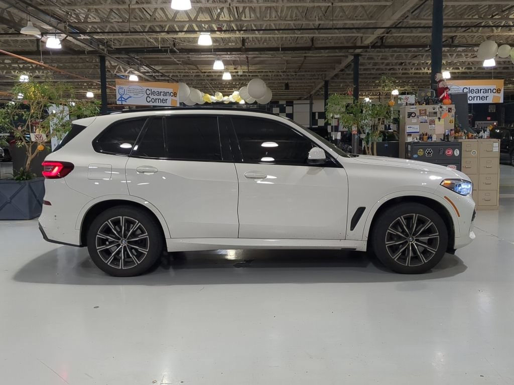 Certified 2023 BMW X5 M50i w/ Executive Package AWD/4WD image 7