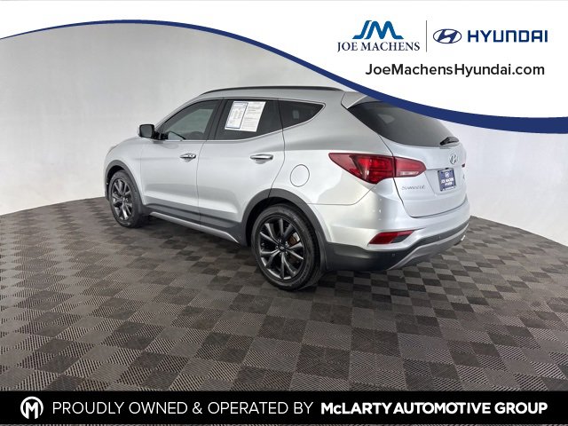 Used 2018 Hyundai Santa Fe Sport image 9