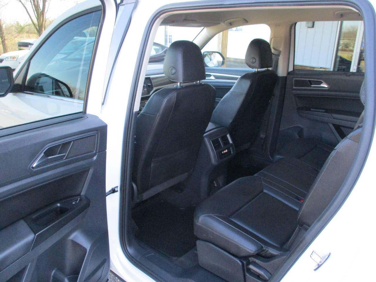 Used 2019 Volkswagen Atlas SE AWD/4WD image 18