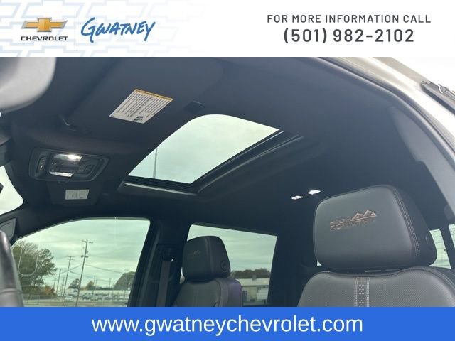 Used 2024 Chevrolet Silverado 2500 High Country w/ High Country Premium Package image 27