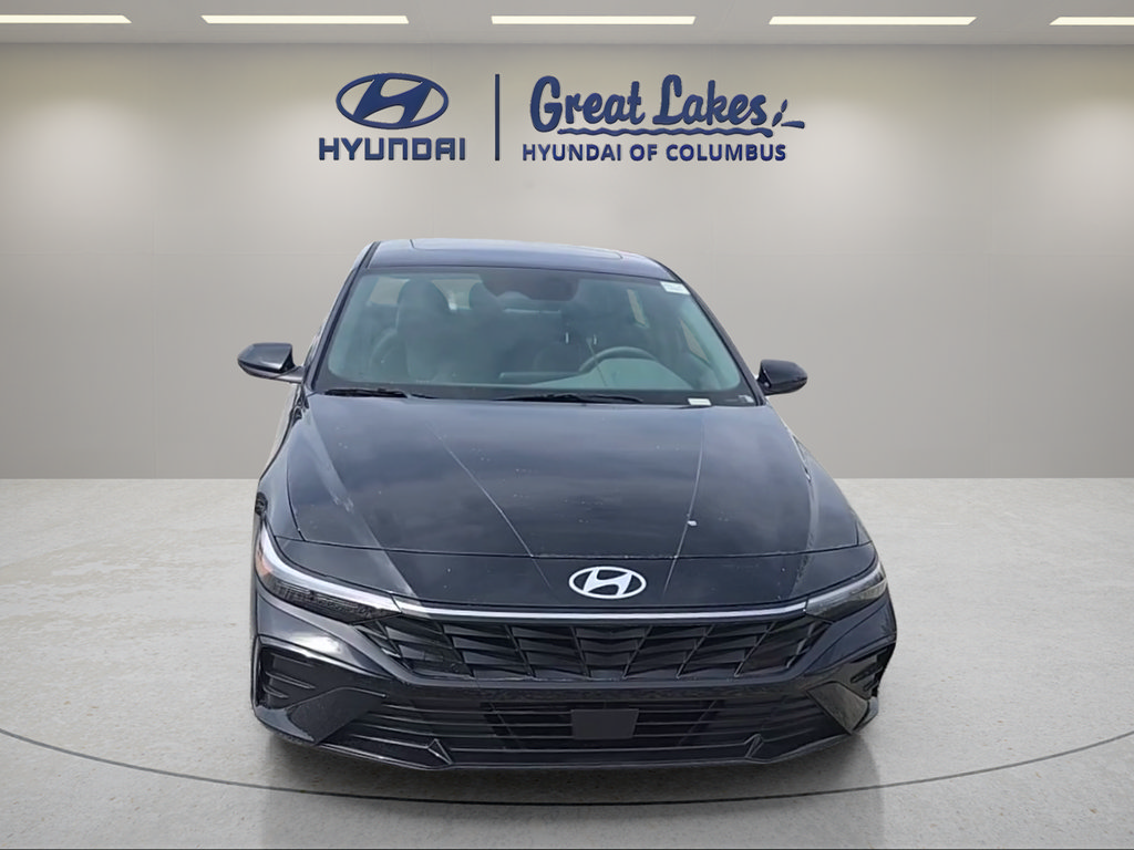 New 2026 Hyundai Elantra SEL Sport Premium FWD image 2