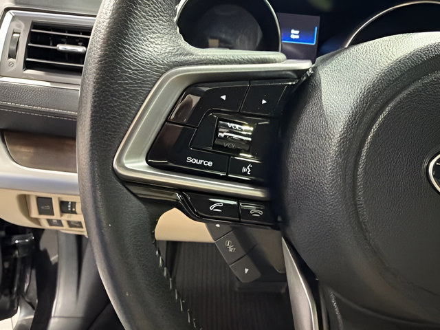 Used 2018 Subaru Outback 2.5i Limited AWD/4WD image 19