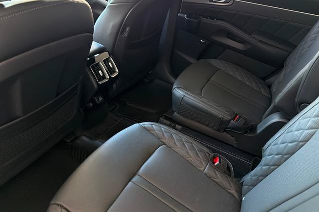 New 2026 Kia Sorento SX Prestige AWD/4WD image 13