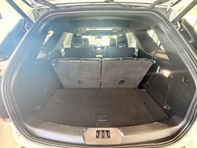 Used 2020 Ford Explorer ST w/ Premium Technology Package image 11