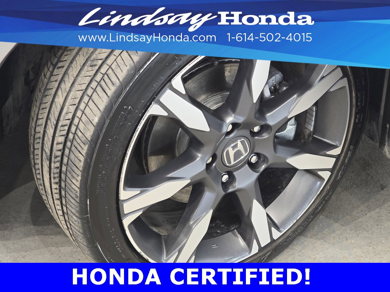 Certified 2025 Honda Civic Sport Touring image 24