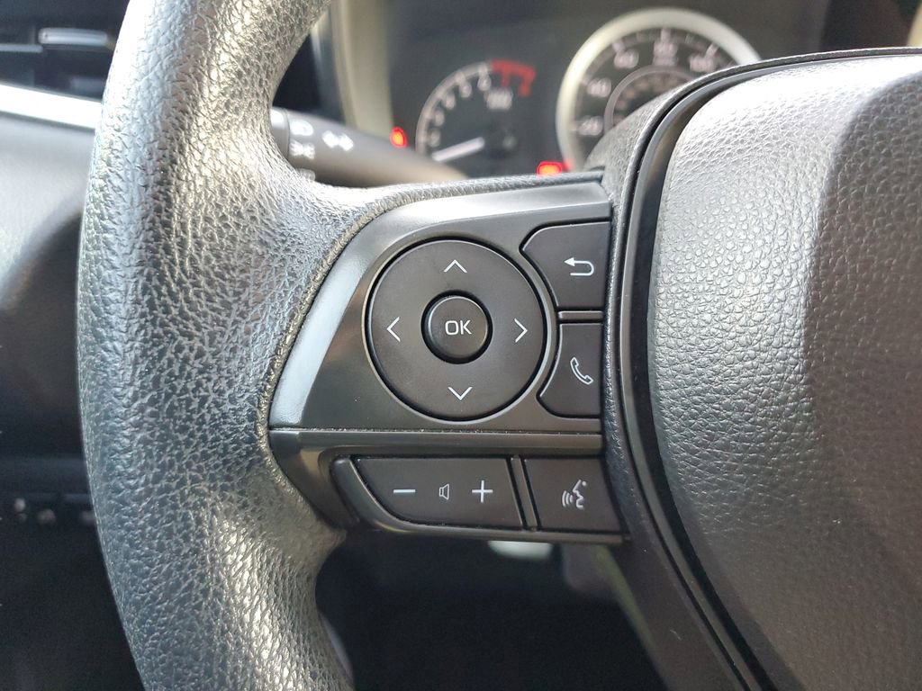 Certified 2021 Toyota Corolla LE FWD image 19