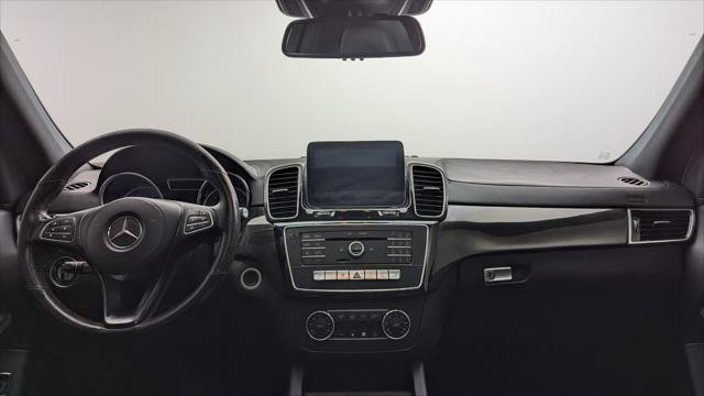 Used 2018 Mercedes-Benz GLS 450 4MATIC w/ Premium Package image 27