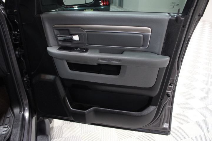 Used 2017 RAM 1500 Big Horn AWD/4WD image 23