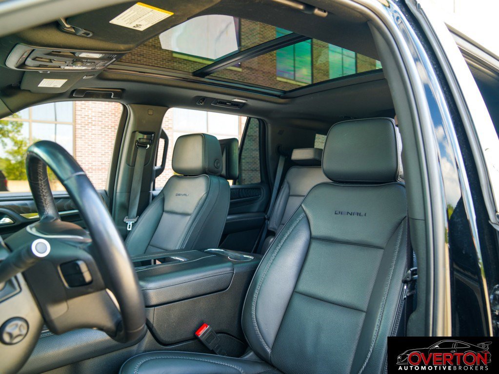 Used 2023 GMC Yukon Denali w/ Denali Reserve Package AWD/4WD image 21