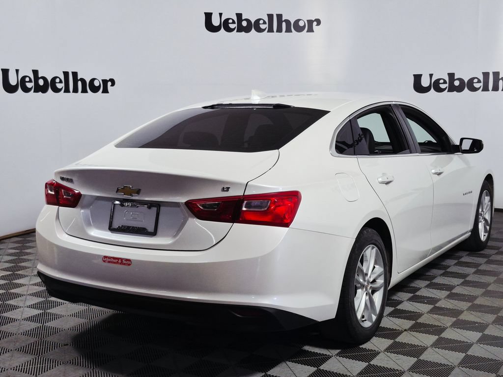 Used 2016 Chevrolet Malibu LT w/ Leather Package FWD image 7