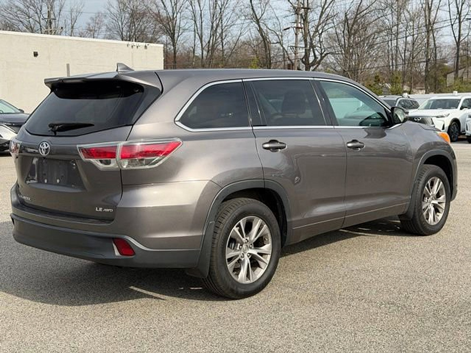 Used 2014 Toyota Highlander Plus image 7