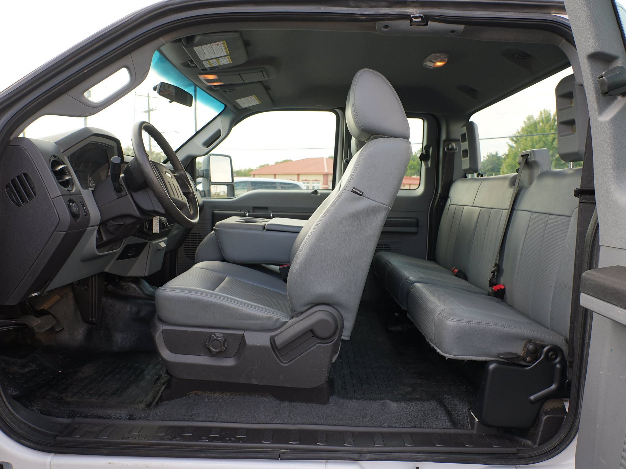 Used 2015 Ford F250 XL w/ Power Equipment Group AWD/4WD image 21