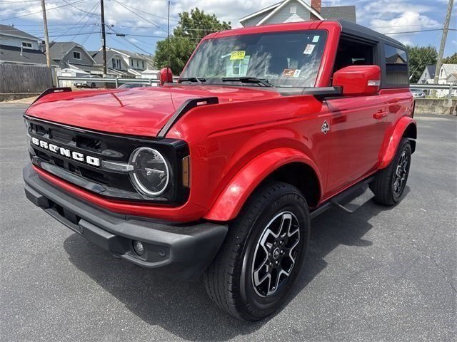 Used 2023 Ford Bronco Outer Banks image 14