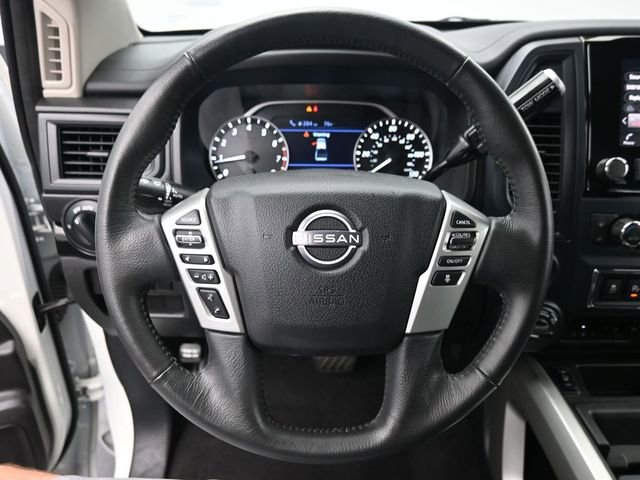 Used 2024 Nissan Titan SV w/ SV Convenience Package image 31