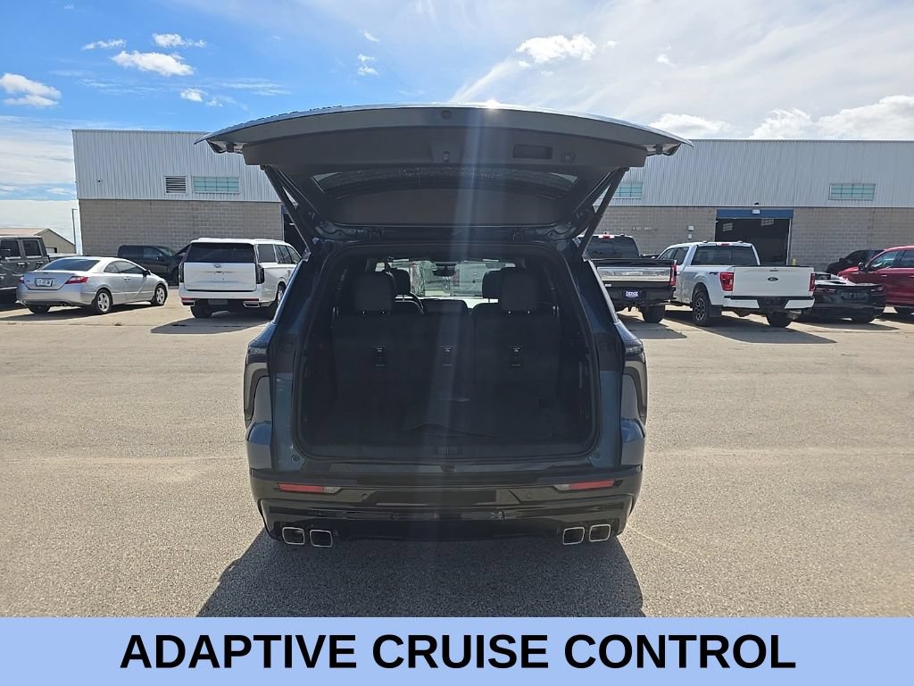 Used 2026 Chevrolet Traverse RS AWD/4WD image 6