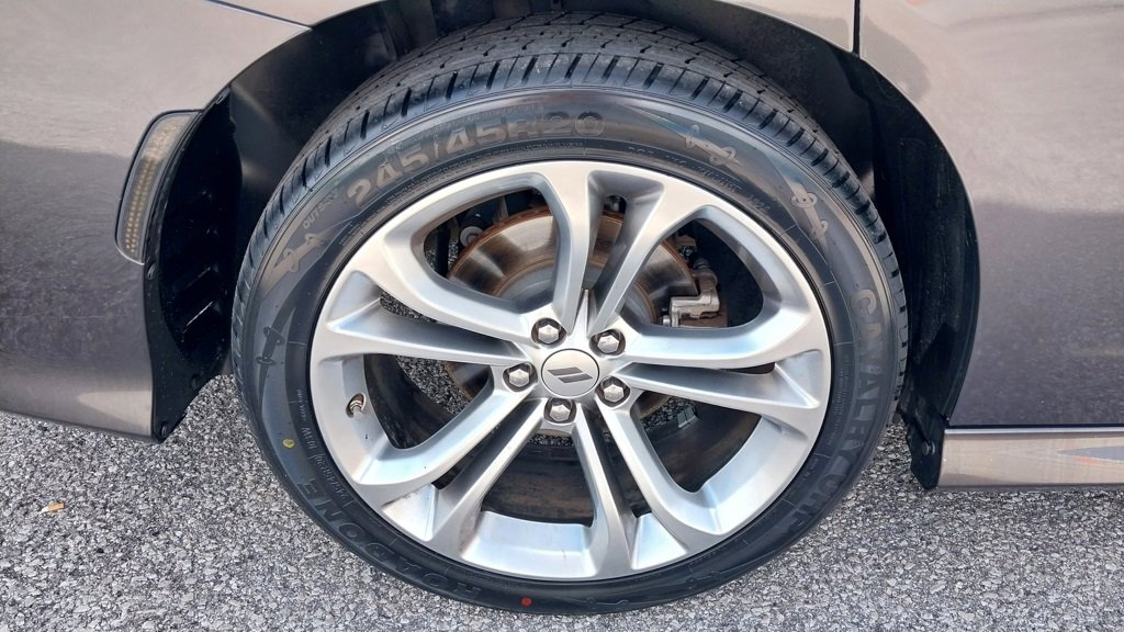 Certified 2022 Dodge Charger R/T image 11