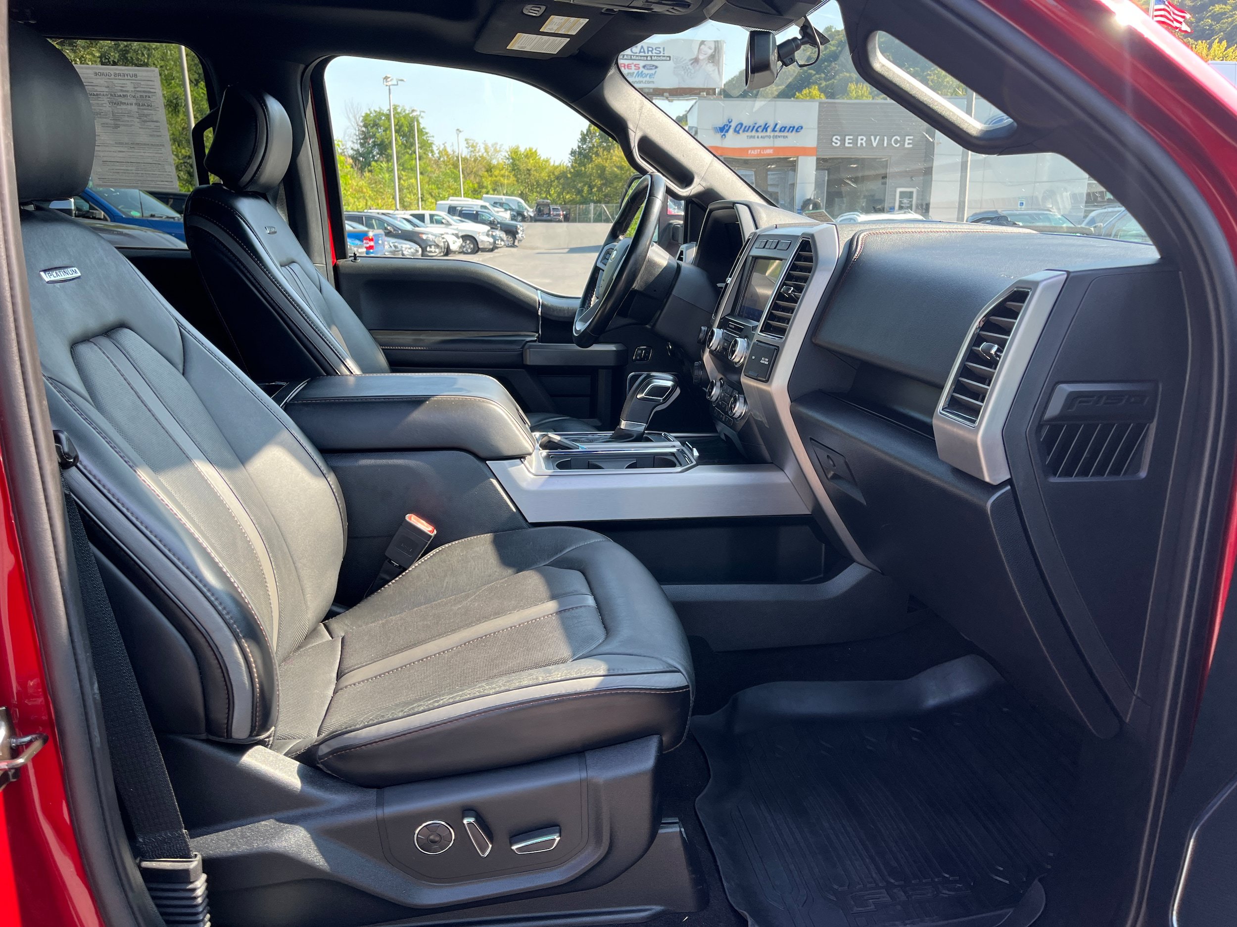 Used 2019 Ford F150 Platinum w/ Equipment Group 701A Luxury AWD/4WD image 6