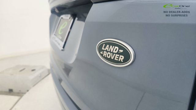 Used 2023 Land Rover Range Rover Evoque R-Dynamic S AWD/4WD image 17
