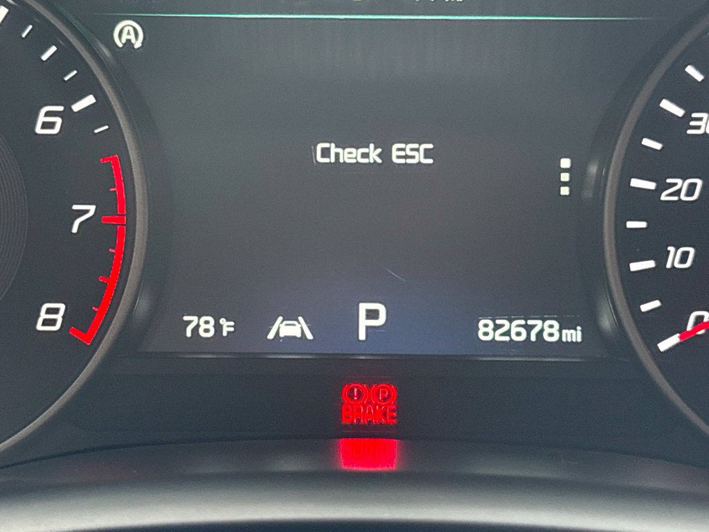 Used 2023 Kia Stinger GT2 w/ Red Interior Color Package AWD/4WD image 27