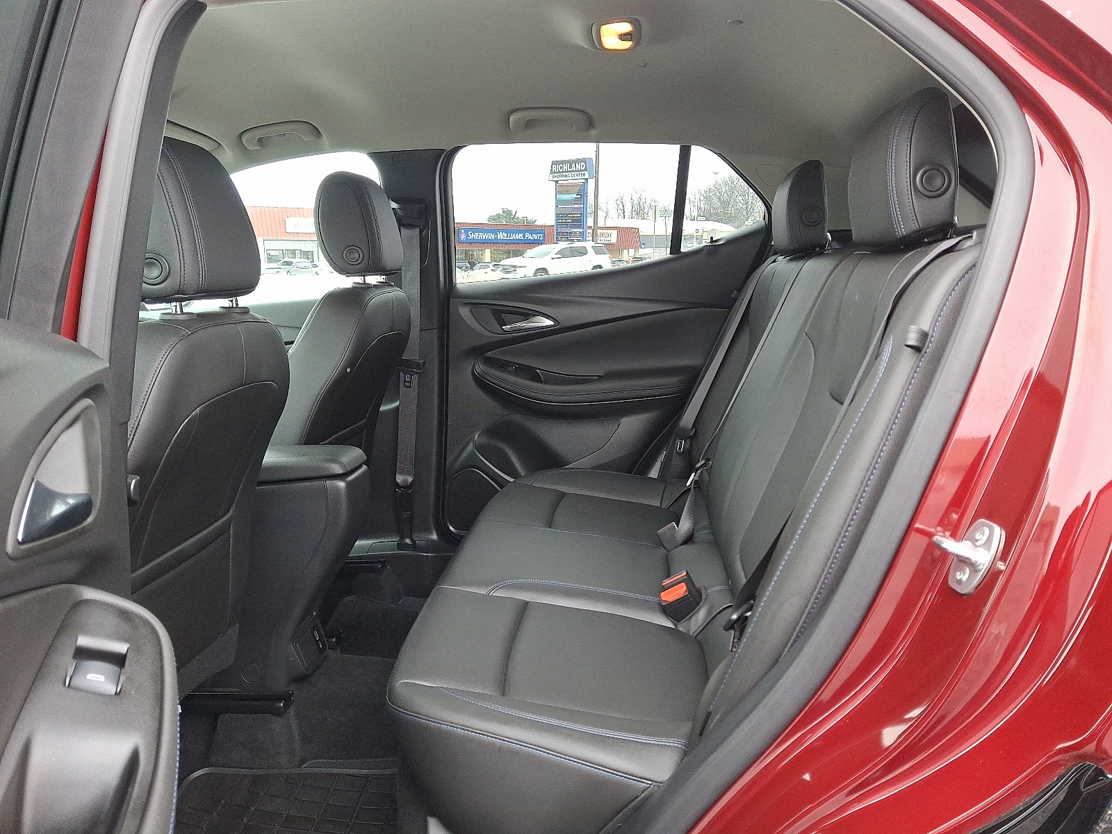 Used 2025 Buick Encore GX Sport Touring image 10