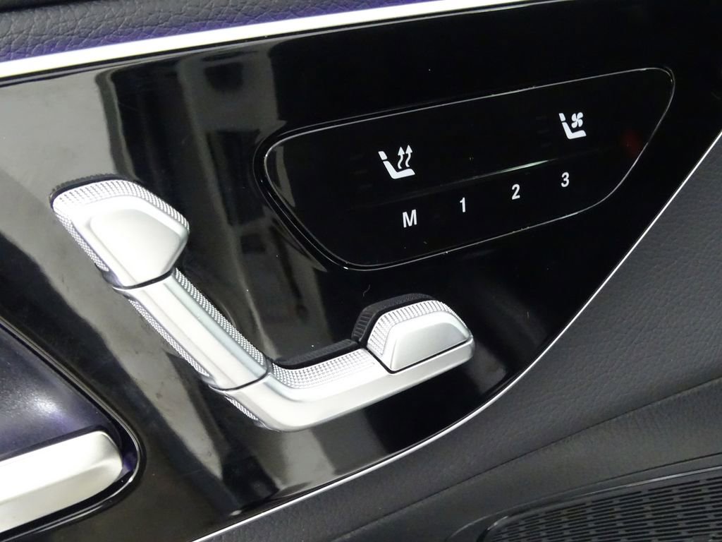 Used 2024 Mercedes-Benz GLC 300 image 18