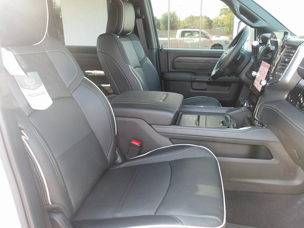 New 2026 RAM 3500 Limited image 17